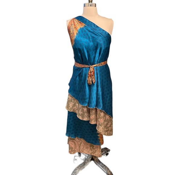 Vintage Boho reversible sari wrap skirt - Picture 10 of 14